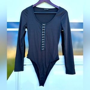 Long sleeve bodysuit Size Medium